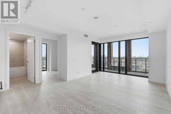 Dining room - 610 - 25 Frederick Todd Way, Toronto, ON M4G0C9 Photo 2