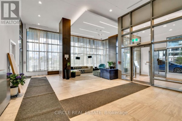 610 - 2560 Eglinton Avenue W, Mississauga, ON L5M0Y3 Photo 2