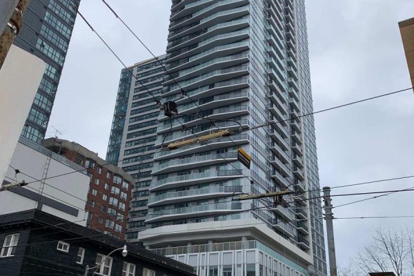 610 - 77 Mutual Street, Toronto