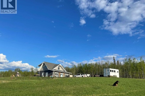 Bedroom - 610 Cowie Creek Road, Chetwynd, BC V0C1J0 Photo 5