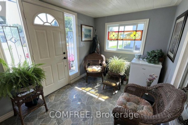 Bathroom - 610 East Street W, Edwardsburgh/cardinal, ON K0E1E0 Photo 3