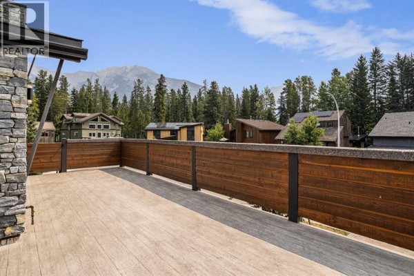 Family room - 610 Larch Place, Canmore, AB T1W1S1 Photo 5