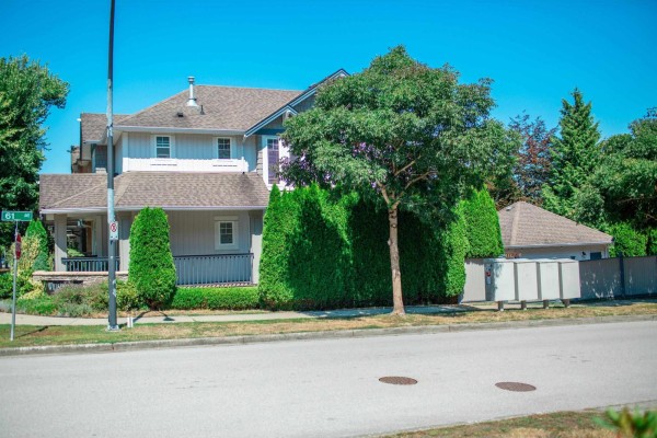 6102 150 Street, Surrey, BC V3S3H8 Photo 2