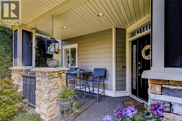 6104 Avery Lane, Nanaimo, BC, photo 3