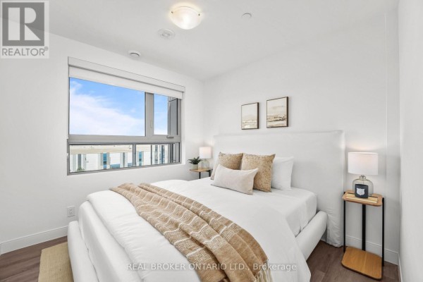 Primary Bedroom - 611 - 100 Manett Crescent, Brampton, ON L6X4P7 Photo 4