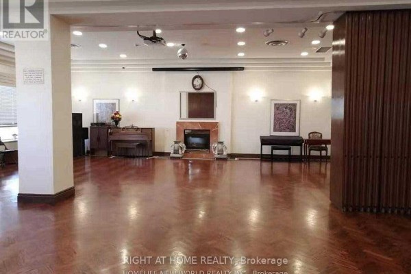 Primary Bedroom - #611 - 3088 Kennedy Road, Toronto, ON M1V5M4 Photo 4