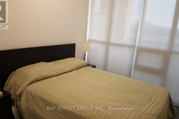 Den - 611 - 38 Cedarland Dr Drive, Markham, ON L6G0G7 Photo 5