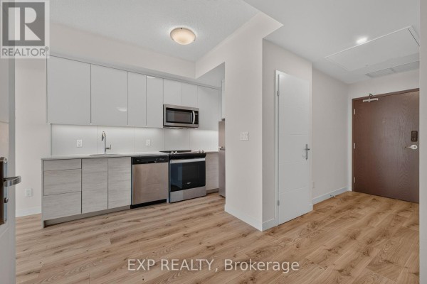 Den - 611 - 60 Frederick Street, Kitchener, ON N2H0C7 Photo 2