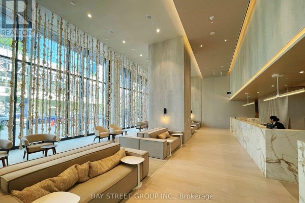 Family room - 6110 - 138 Downes Street, Toronto, ON M5E0E4 Photo 3