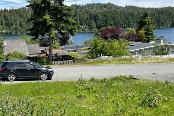 6110 Hunt St, Port Hardy, BC V0N2P0 Photo 5