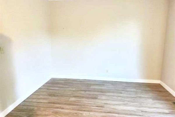Bedroom - 6117 53 Street, Olds, AB T4H1L2 Photo 5