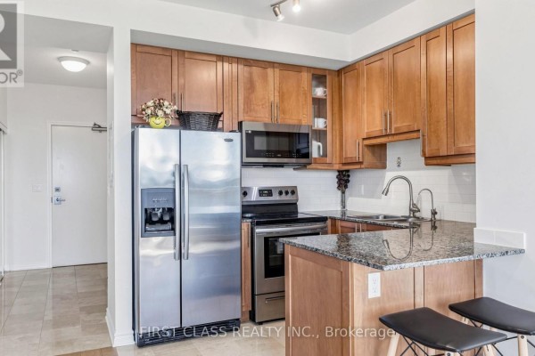 612 - 18 Holmes Avenue, Toronto, ON M2N0E1 Photo 4