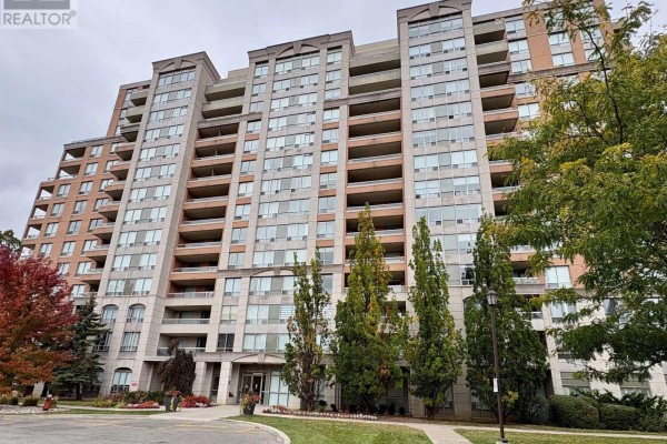 612 - 29 Northern Heights Drive, Richmond Hill