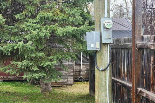 612 1 Av E, Rural Wetaskiwin County, AB T0C0T0 Photo 2