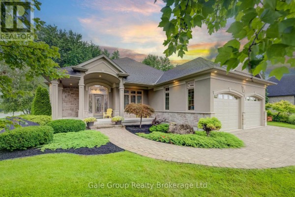612 Lakeview Drive, Woodstock