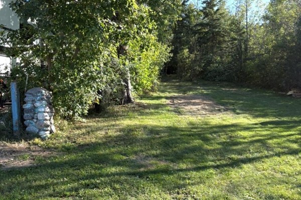 612 Maclachlan Avenue, Manitou Beach, SK S0K4T1 Photo 5