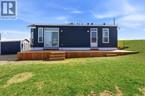Bedroom - 6120, 25054 South Pine Lake Road, Rural Red Deer County, AB T0M1R0 Photo 2