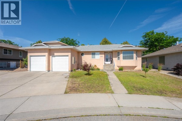 Storage - 6128 Saint Martin Place, Oliver, BC V0H1T0 Photo 2