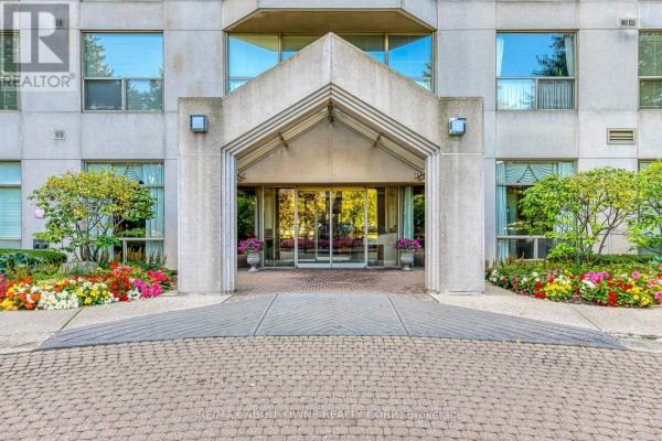 Den - 613 - 1700 The Collegeway, Mississauga, ON L5L4M2 Photo 4