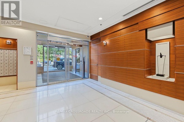 613 - 20 Gothic Avenue, Toronto, ON M6P1T5 Photo 3