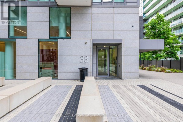 613 - 38 Monte Kwinter Court, Toronto, ON M3H0E2 Photo 3