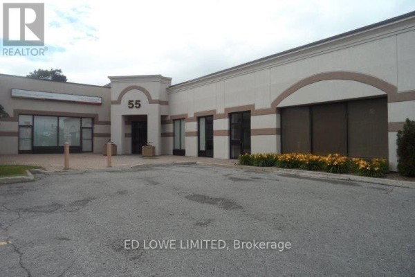 613 - 55 Cedar Pointe Drive, Barrie, ON, photo 2