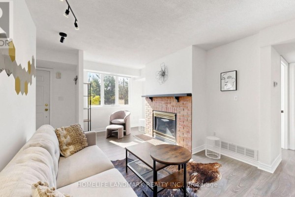 613 - 75 Weldrick Road E, Richmond Hill, ON L4C0H9 Photo 5
