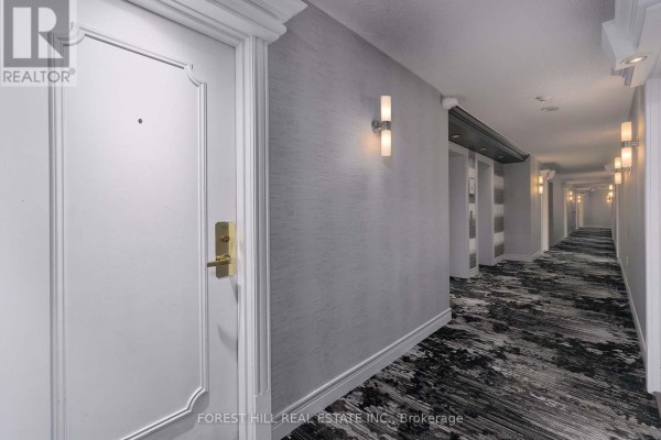 Dining room - 613 - 887 Bay Street, Toronto, ON M5S1Z7 Photo 2