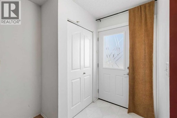 Primary Bedroom - 613 21 Street Nw, Calgary, AB T2N4K2 Photo 5