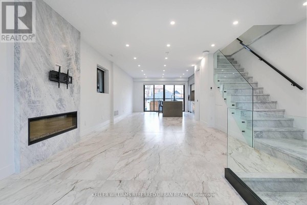 613 Harvie Avenue, Toronto, ON M6E4M4 Photo 2