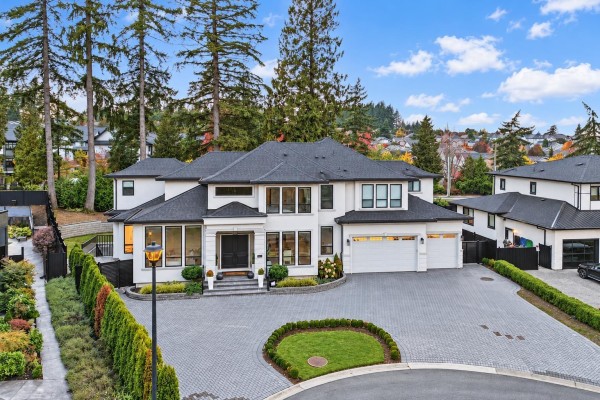 6135 152a Street, Surrey, BC V3S1E7 Photo 2