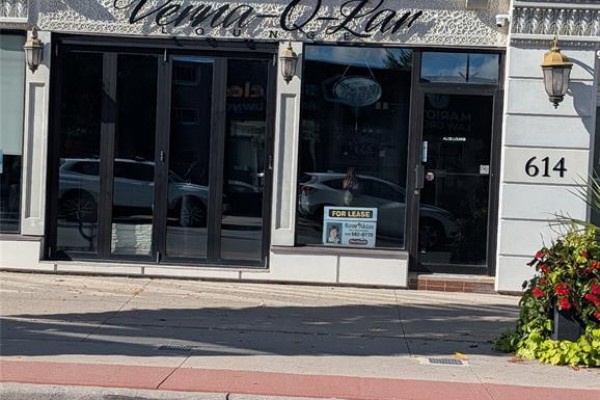 Commercial for rent at 614 Erie Street East, Windsor, ON - MLS® qMM1R3