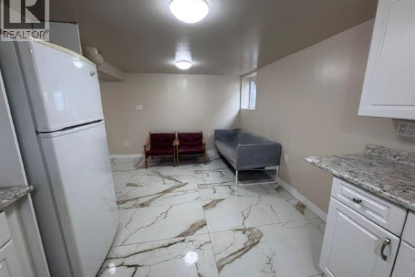 4pc Bathroom - 614 Fennell Avenue E Unit# Lower, Hamilton, ON L8V1T4 Photo 2