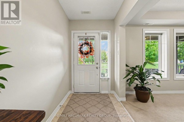 Den - 614 Martinique Lane, Ottawa, ON K2S0L9 Photo 3
