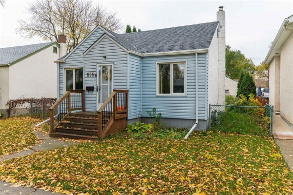 Kitchen - 614 Mcadam Avenue, Winnipeg, MB R2Y0A9 Photo 2