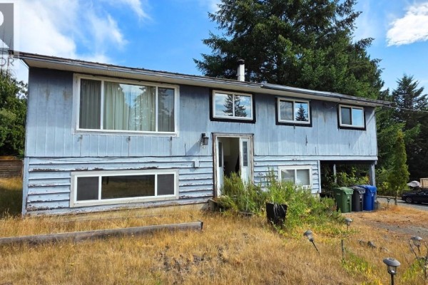 614 Seventh St, Nanaimo