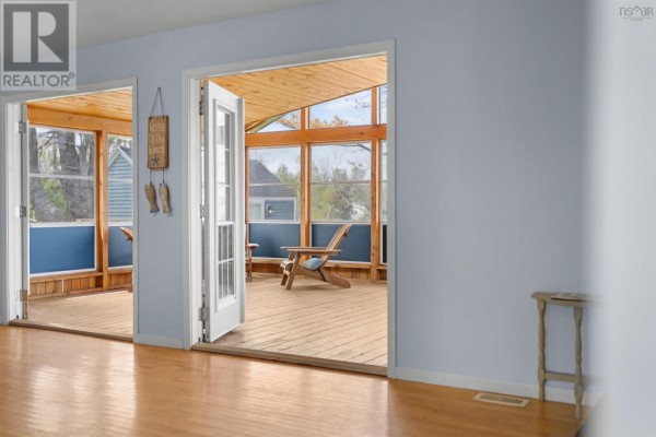 Sunroom - 6143 Little Harbour Road, Kings Head, NS B2H5C4 Photo 5