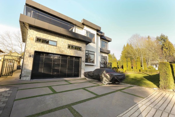 6149 181a Street, Surrey, BC V3S4M3 Photo 2