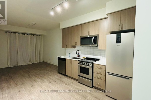 Bathroom - 615 - 10 Wilby Crescent, Toronto, ON M9N0B6 Photo 4