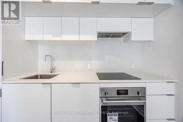 615 - 185 Roehampton Avenue, Toronto, ON M4P0C6 Photo 5