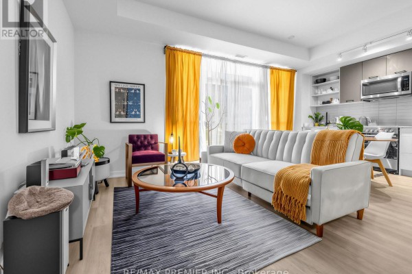 Bedroom 2 - 615 - 2300 St Clair Avenue W, Toronto, ON M6N0B3 Photo 4