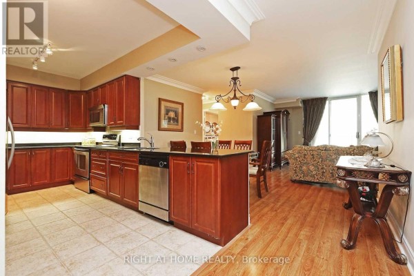 Den - 615 - 38 William Carson Crescent, Toronto, ON M2P2H2 Photo 4