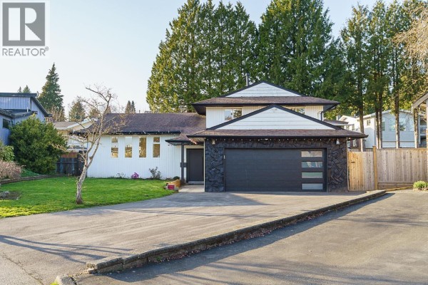 615 Allison Place, New Westminster, BC V3L5C1 Photo 2