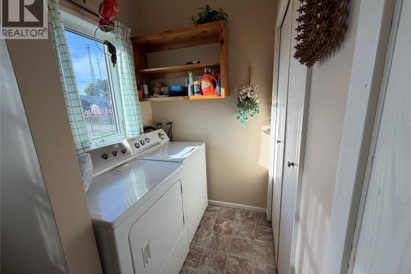 4pc Bathroom - 615 Main Street, Hudson Bay, SK S0E0Y0 Photo 5