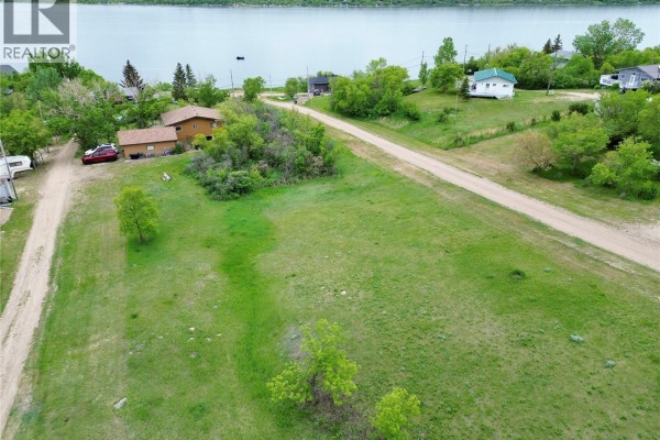 615 Zephyr Street, Saskatchewan Beach, SK S0G4L0 Photo 2