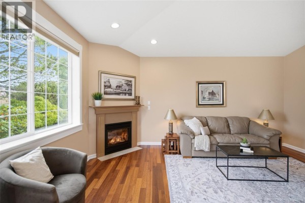 Ensuite - 6154 Saturna Ave, Nanaimo, BC V9V1S8 Photo 3