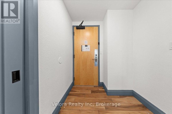 616 - 161 Laurier Avenue W, Ottawa, ON K1P5J2 Photo 5