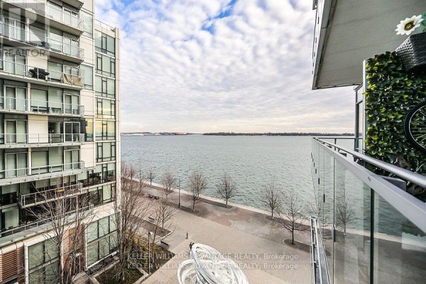 616 - 29 Queens Quay E, Toronto, ON, photo 2