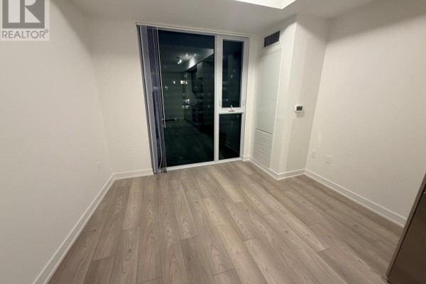 Kitchen - 616 - 5858 Yonge Street, Toronto, ON M2M0C6 Photo 3
