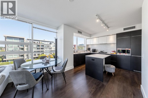 616 5233 Gilbert Road, Richmond, BC V7C0B3 Photo 4